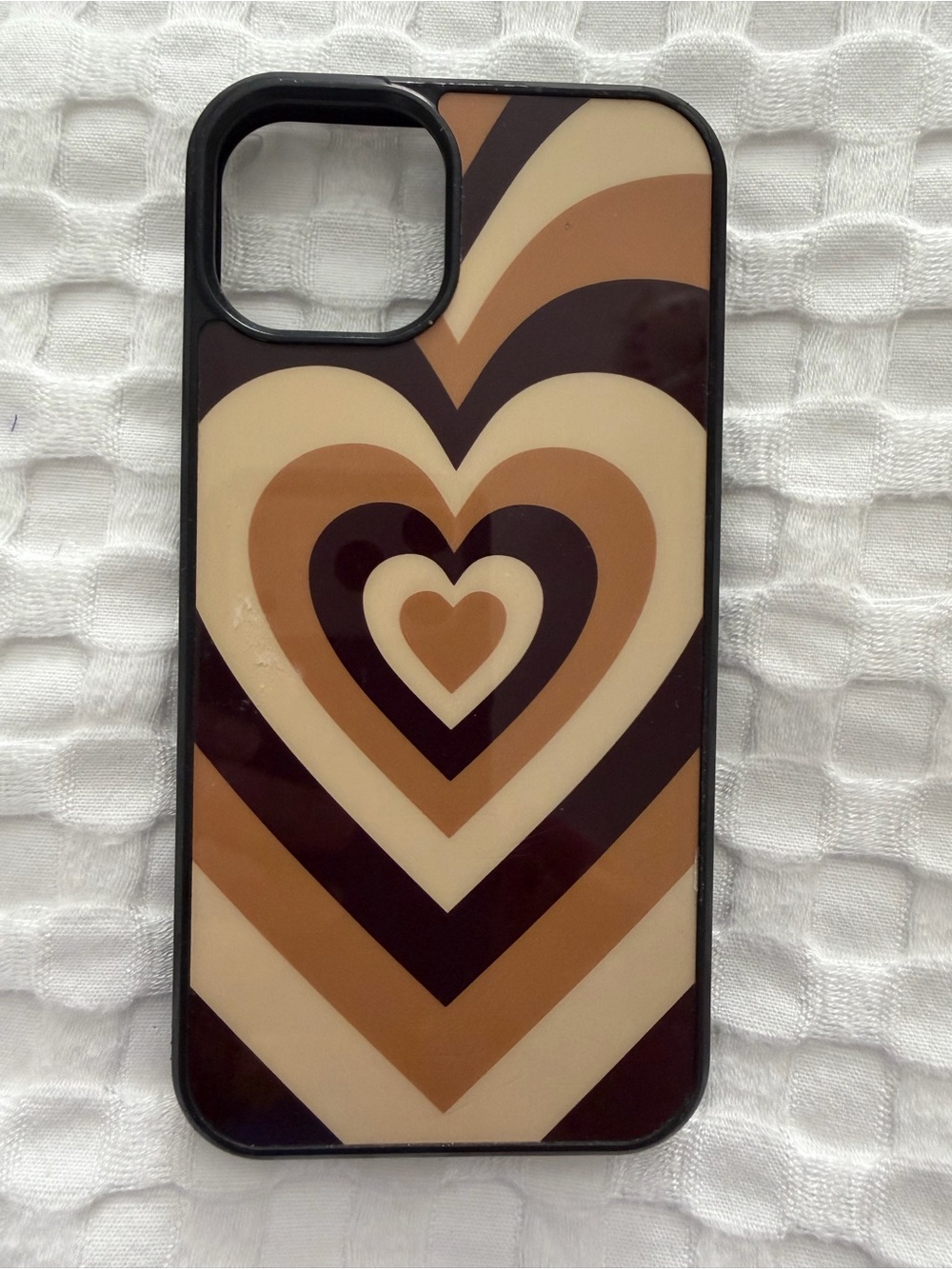 Brown & Cream Heart Pattern Phone Case iPhone 13